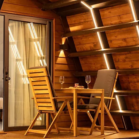 Alojamento de Turismo Selvagem Ecocamp San Román By Suitesnature Lugo
